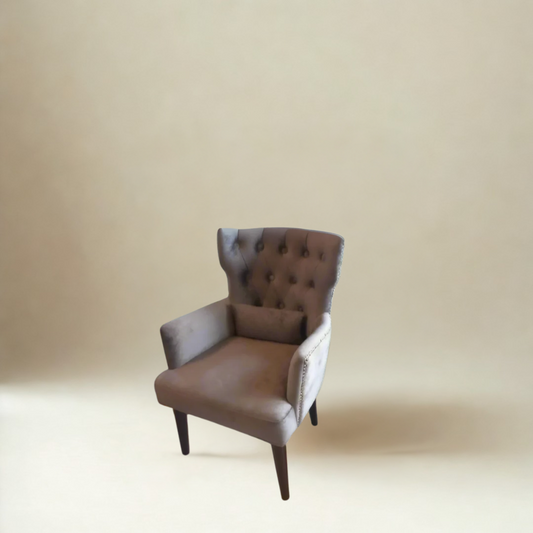 Chesterfield Lounge Chair Cum Dining Chair