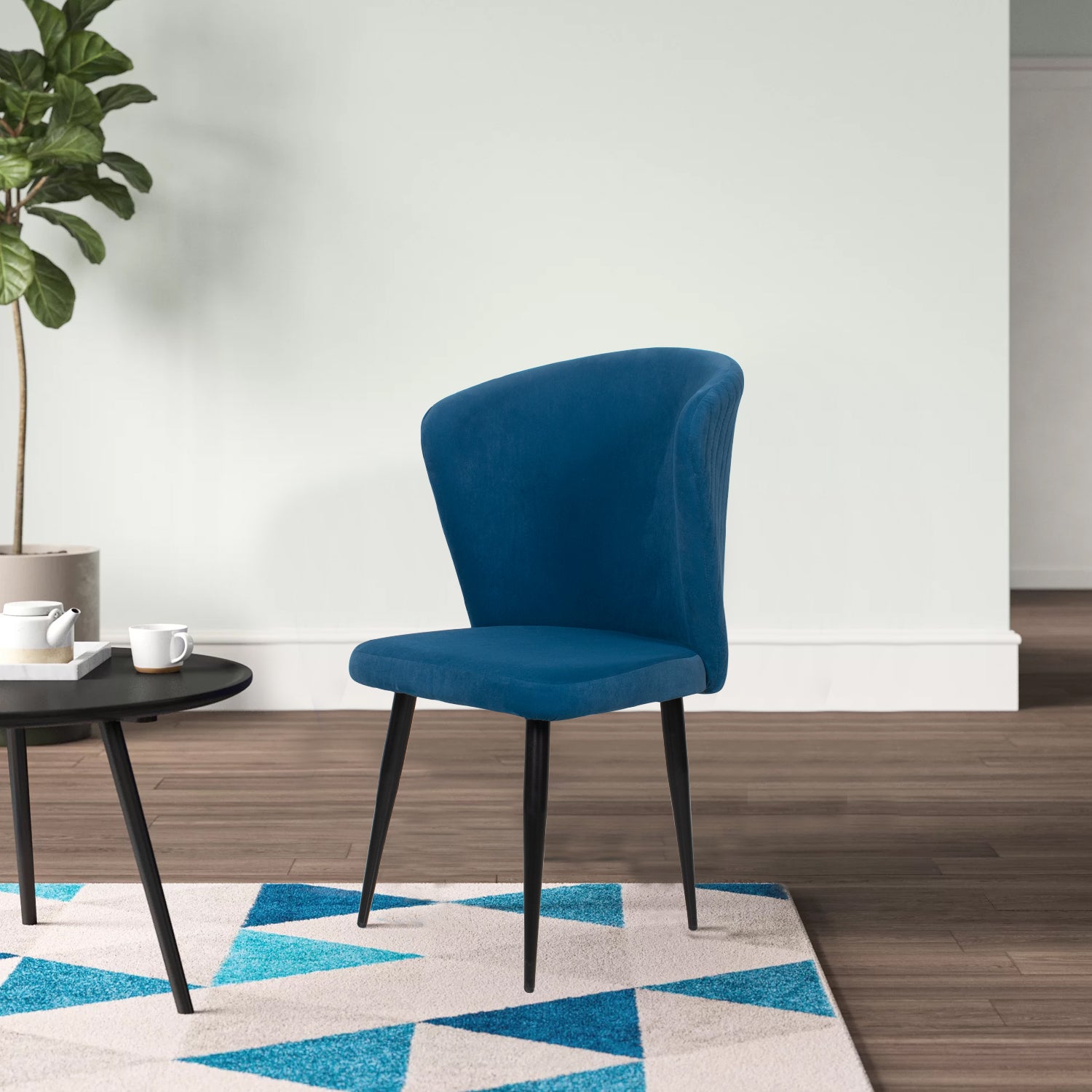 Carol Lounge Chair In Blue Velvet Fabric