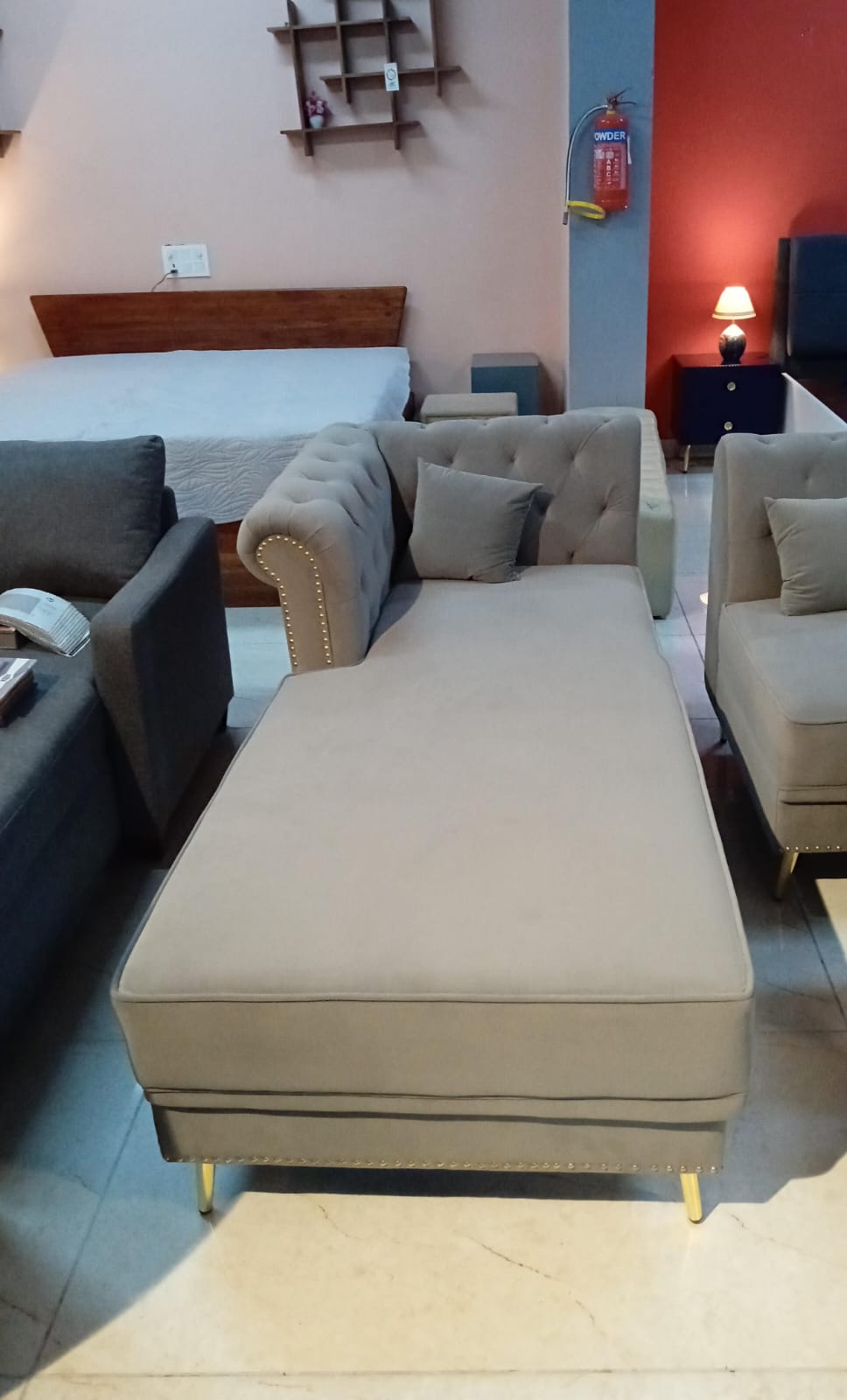 Berlin Lounger RHS Sofa
