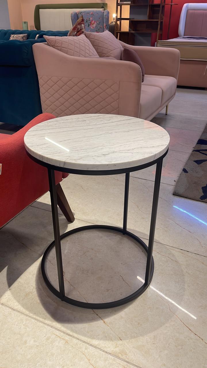 Knopfler Side Table in Natural White Indo Marble