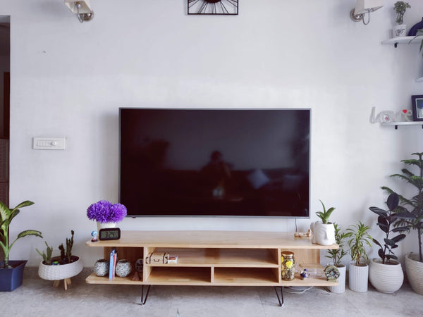 Kunai TV Console in Solid Wood