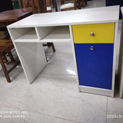 Wipe Exentia Board Study Table GMC Express Table FN-GMC-008830